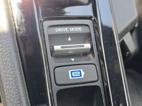 Used 2024 Honda Accord Sport image 33