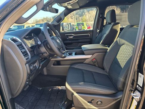 New 2026 RAM 1500 Big Horn AWD/4WD image 6