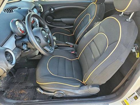 Used 2013 MINI Cooper Hardtop image 15