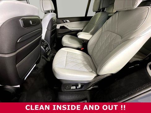 Used 2023 BMW X7 xDrive40i w/ Premium Package AWD/4WD image 21