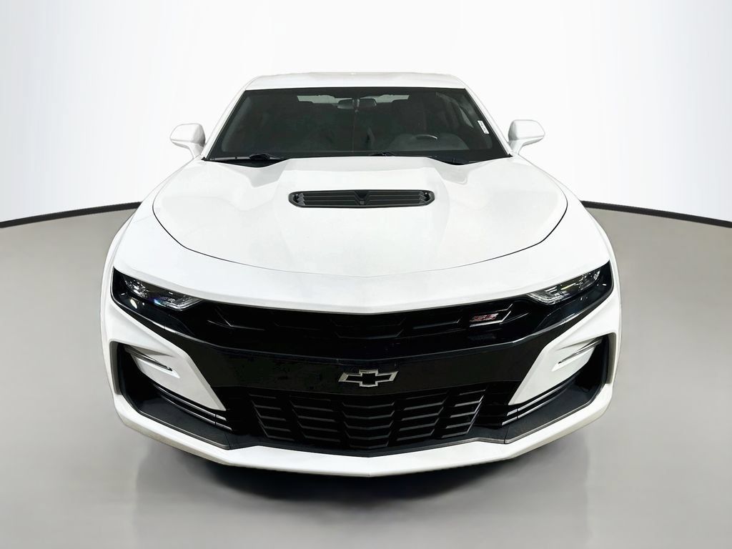 Used 2019 Chevrolet Camaro SS RWD image 2