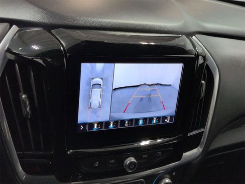 Used 2020 Chevrolet Traverse High Country w/ LPO, Floor Liner Package image 32