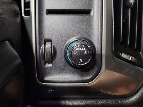Used 2015 Chevrolet Silverado 1500 LT w/ Texas Edition, 1LT Trim RWD image 39