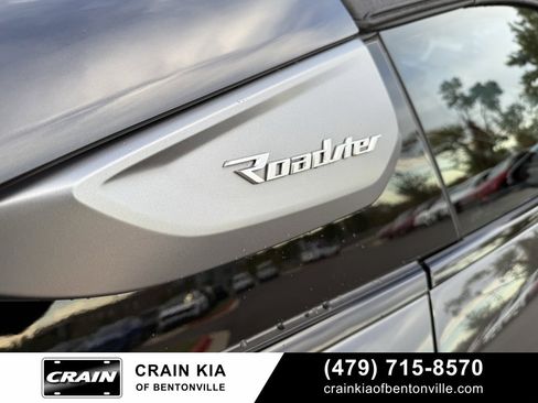 Used 2019 BMW i8 Roadster image 28