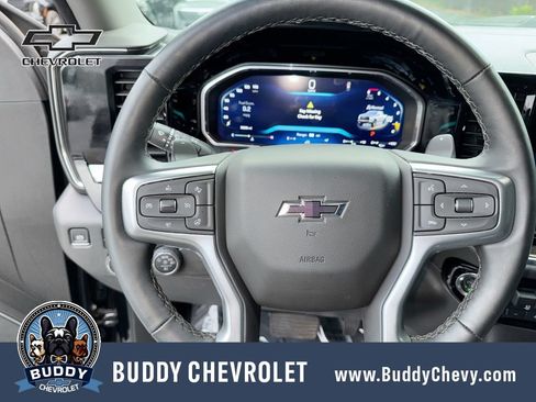 Used 2026 Chevrolet Silverado 1500 LT Trail Boss w/ LT Trail Boss Premium Package AWD/4WD image 16