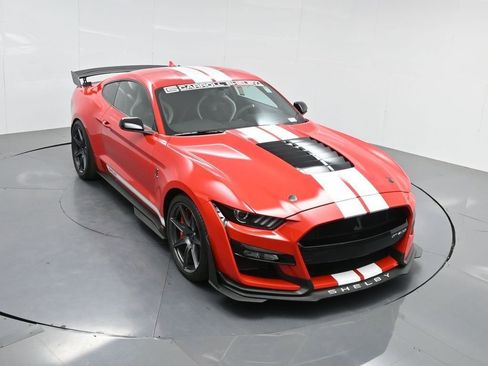 Used 2020 Ford Mustang Shelby GT500 w/ Technology Package image 50