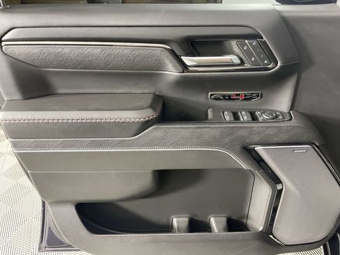 Used 2024 GMC Sierra 1500 AT4X image 22