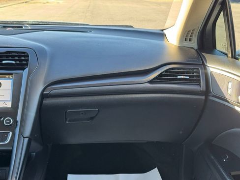 Used 2018 Ford Fusion SE w/ Equipment Group 201A image 33