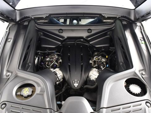 Used 2022 Maserati MC20 Coupe RWD image 29