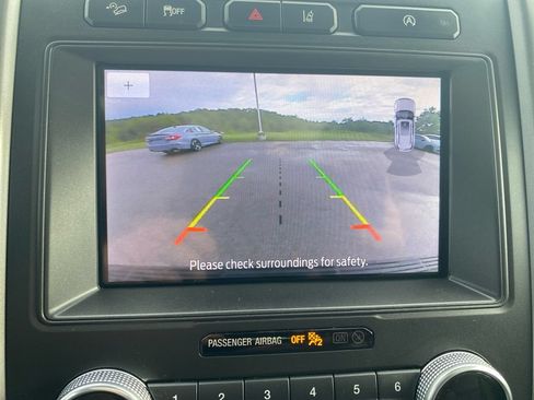 Certified 2020 Ford Expedition XLT w/ Equipment Group 201A AWD/4WD image 27