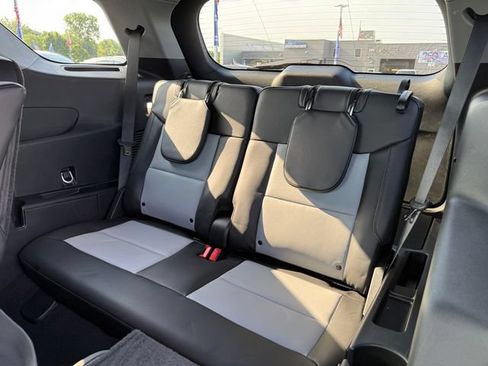 Used 2023 Ford Explorer XLT w/ Equipment Group 202A AWD/4WD image 10
