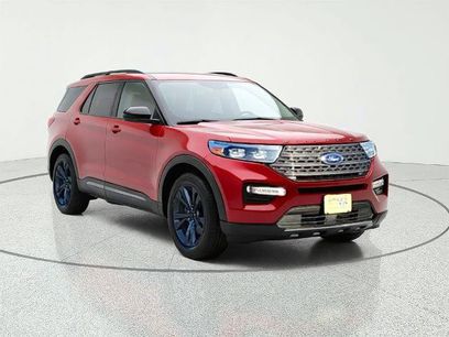 Certified 2023 Ford Explorer XLT w/ Equipment Group 202A