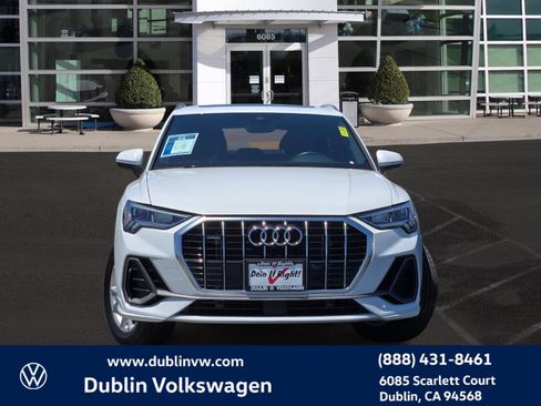 Used 2023 Audi Q3 2.0T Premium Plus AWD/4WD image 2