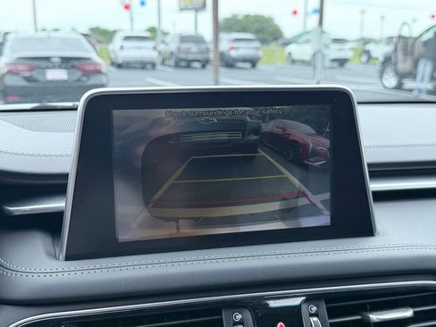 Used 2019 Genesis G70 2.0T Advanced w/ Elite Package RWD image 16