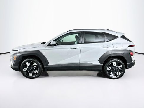 Used 2025 Hyundai Kona SEL AWD/4WD image 4