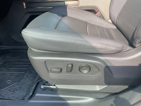 Used 2024 GMC Hummer EV 3X AWD/4WD image 10