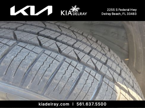 Certified 2020 Kia Niro LXS image 32