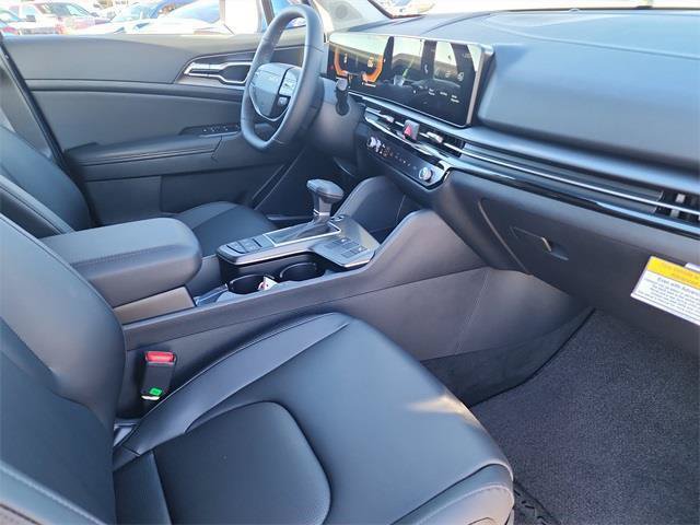 Certified 2026 Kia Sportage EX AWD/4WD image 17