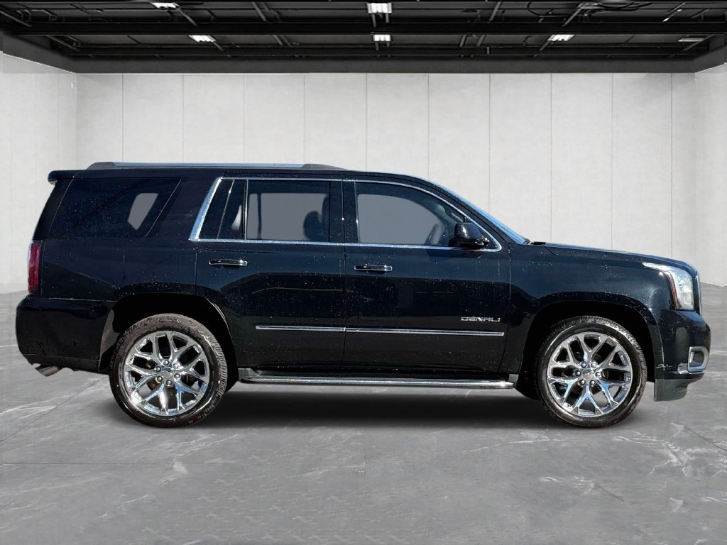 Used 2017 GMC Yukon Denali w/ Open Road Package AWD/4WD image 4