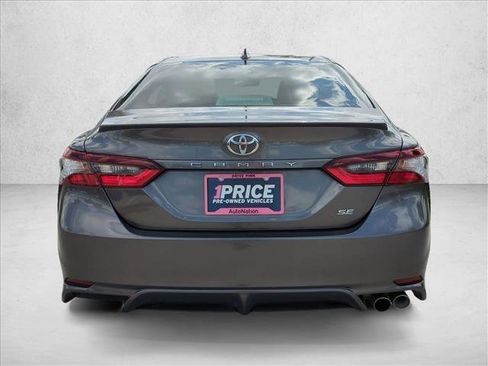 Used 2023 Toyota Camry SE FWD image 7