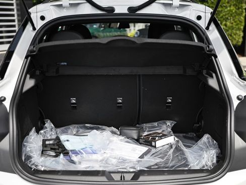 New 2026 MINI Cooper 4-Door Hardtop FWD image 31