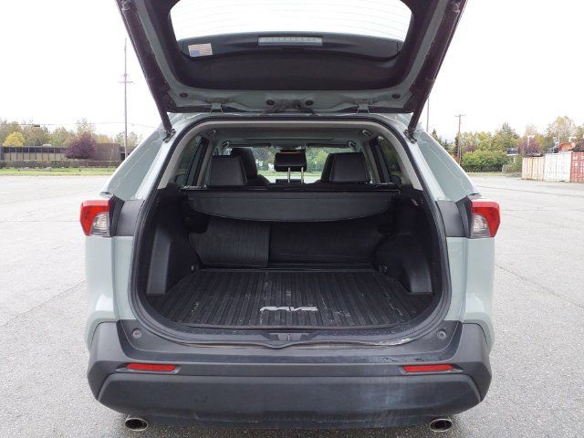 Used 2021 Toyota RAV4 XLE Premium AWD/4WD image 23
