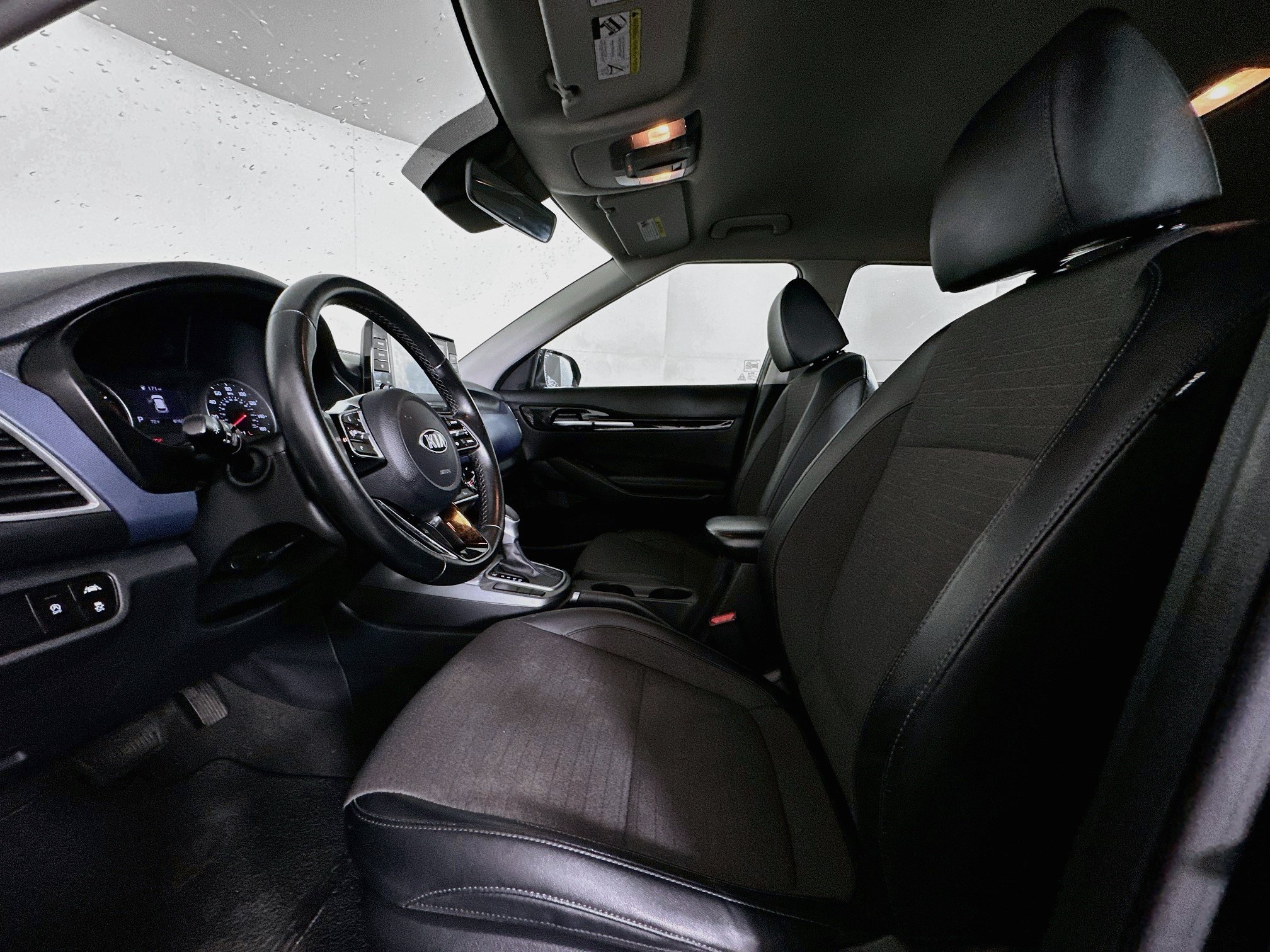 Used 2021 Kia Seltos S FWD image 13