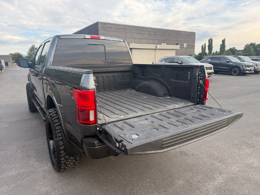 Used 2020 Ford F150 Lariat w/ Equipment Group 502A Luxury AWD/4WD image 13