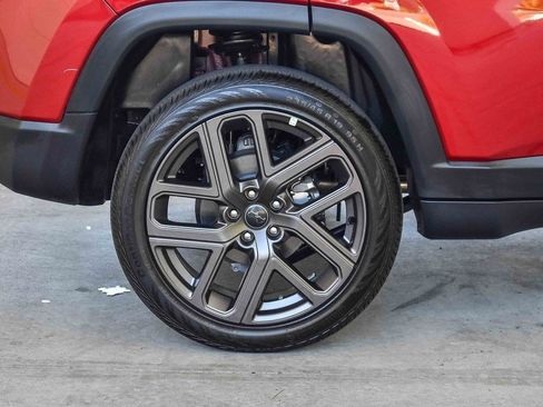 New 2026 Jeep Compass Limited w/ Sun, Sound & Navigation Group image 12