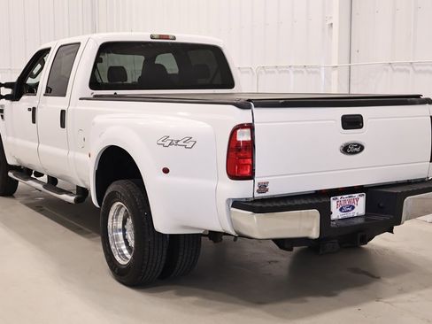 Used 2010 Ford F350 XLT AWD/4WD image 4