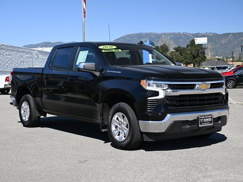 Used 2025 Chevrolet Silverado 1500 LT image 1