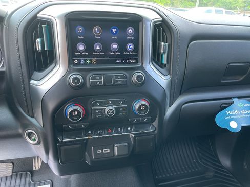 Certified 2021 Chevrolet Silverado 1500 LT AWD/4WD image 21