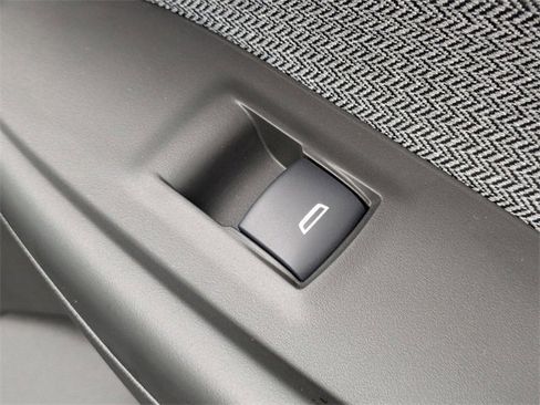 New 2026 Chevrolet TrailBlazer LT w/ LT Cold Weather Package image 33