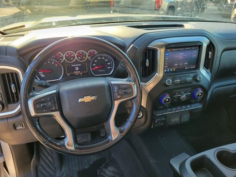 Used 2021 Chevrolet Silverado 1500 LT w/ Z71 Off-Road Package image 15