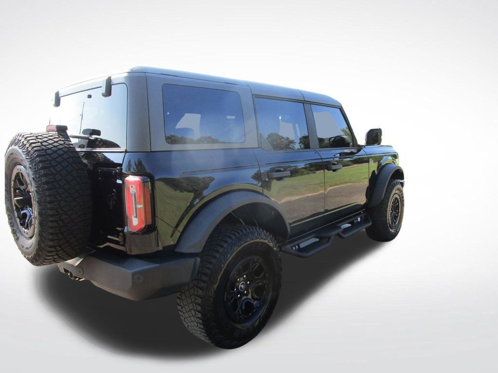 Used 2024 Ford Bronco Wildtrak AWD/4WD image 9