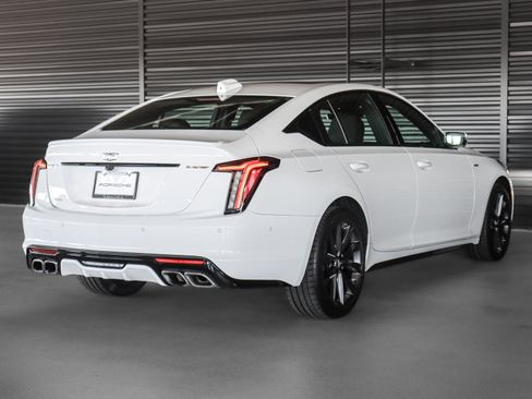 Used 2026 Cadillac CT5 V w/ Technology Package AWD/4WD image 13
