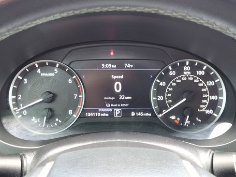 Used 2019 INFINITI QX50 Essential w/ Protection Package FWD image 17
