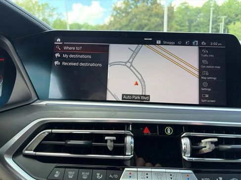 Used 2021 BMW X7 xDrive40i w/ M Sport Package AWD/4WD image 8