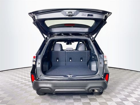 Certified 2025 Subaru Forester Premium image 29