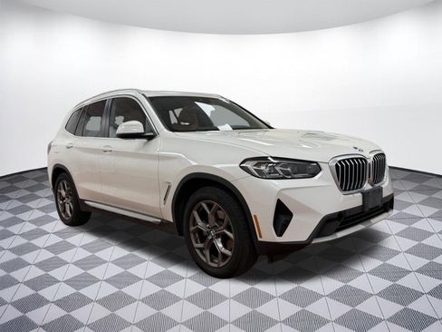 Used 2024 BMW X3 xDrive30i w/ Premium Package w/ZPA image 5