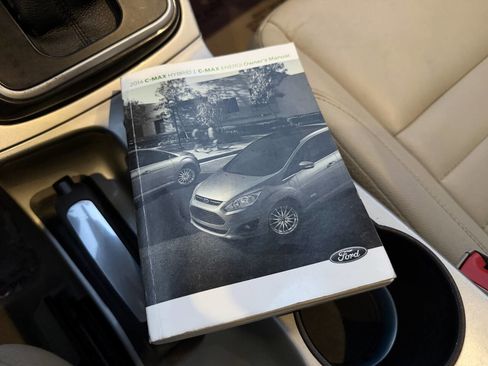 Used 2014 Ford C-MAX SEL w/ Equipment Group 303A image 32