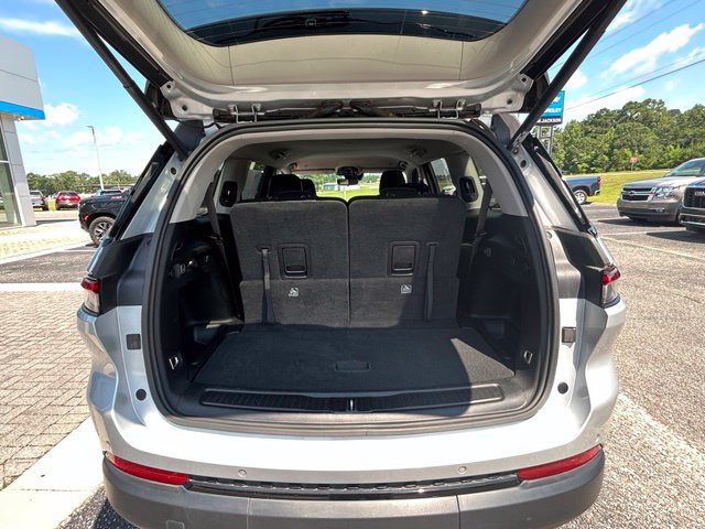 Used 2024 Jeep Grand Cherokee L Limited w/ Black Appearance Package RWD image 12
