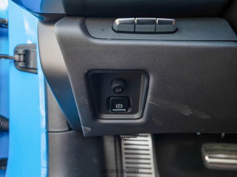 Used 2022 Chevrolet Corvette Stingray Convertible 2LT Z51 w/ Z51 Performance Package image 33