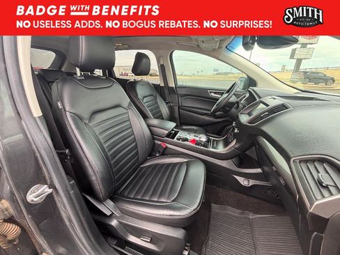 Used 2020 Ford Edge SEL w/ Convenience Package FWD image 16