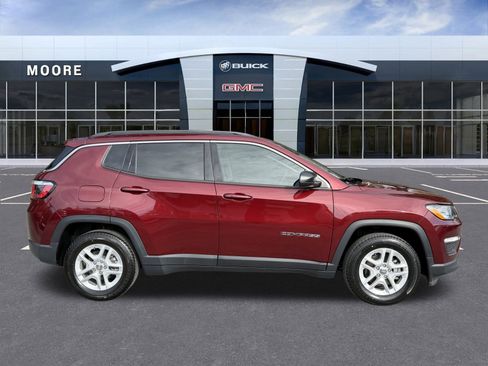Used 2020 Jeep Compass Sport w/ Tech Group image 2