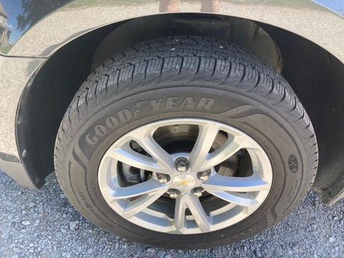 Used 2017 Chevrolet Equinox LS AWD/4WD image 13