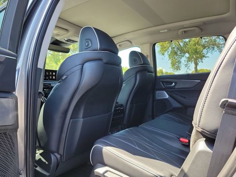 New 2026 Acura MDX SH-AWD w/ Advance Package image 12