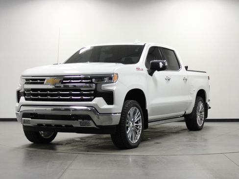 Used 2022 Chevrolet Silverado 1500 LTZ w/ LTZ Premium Package image 8