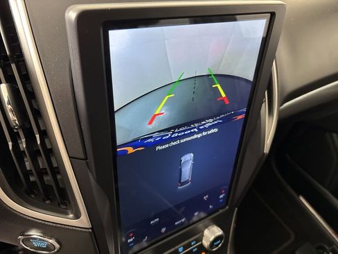 Used 2022 Ford Edge ST-Line image 25