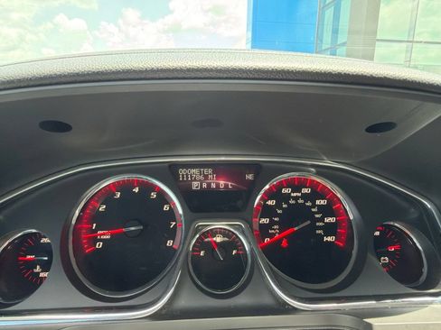 Used 2013 GMC Acadia SLE FWD image 8